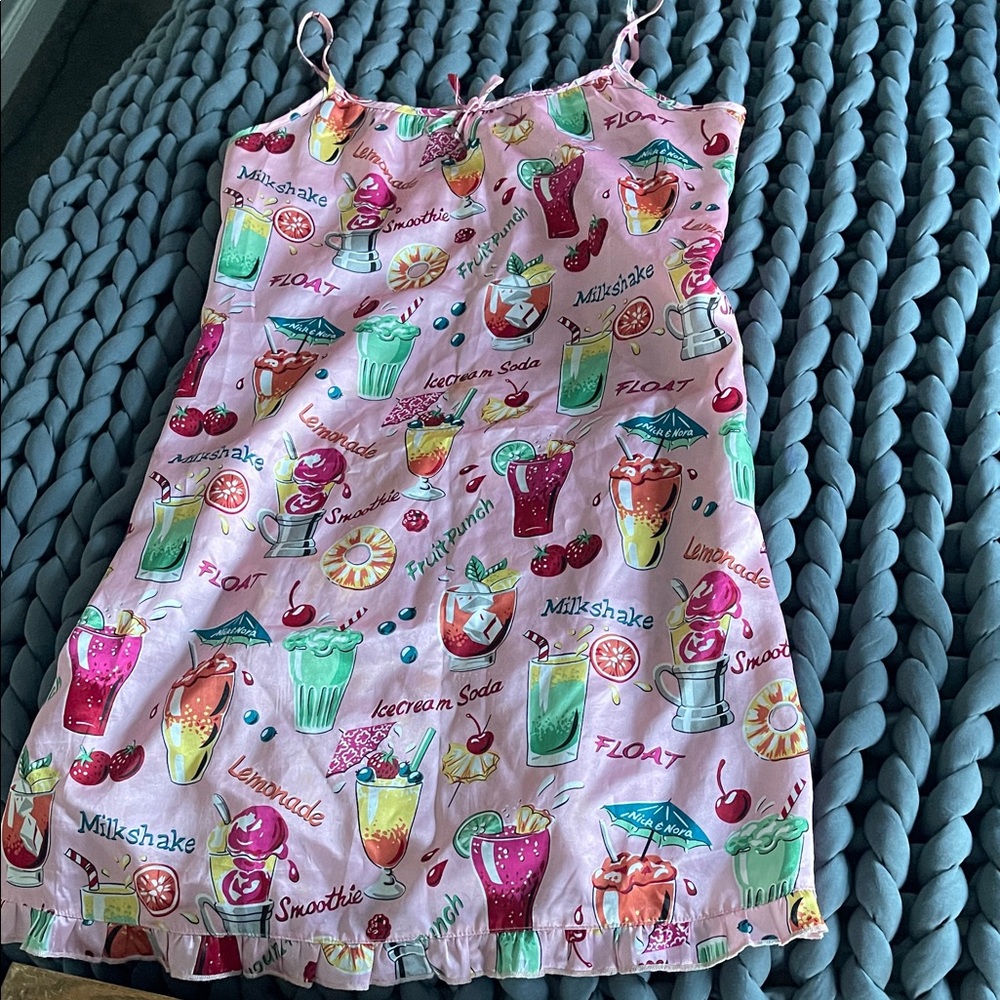 Nick & Nora Vintage Satin Nightgown – Tropical Drinks / Milkshake Print